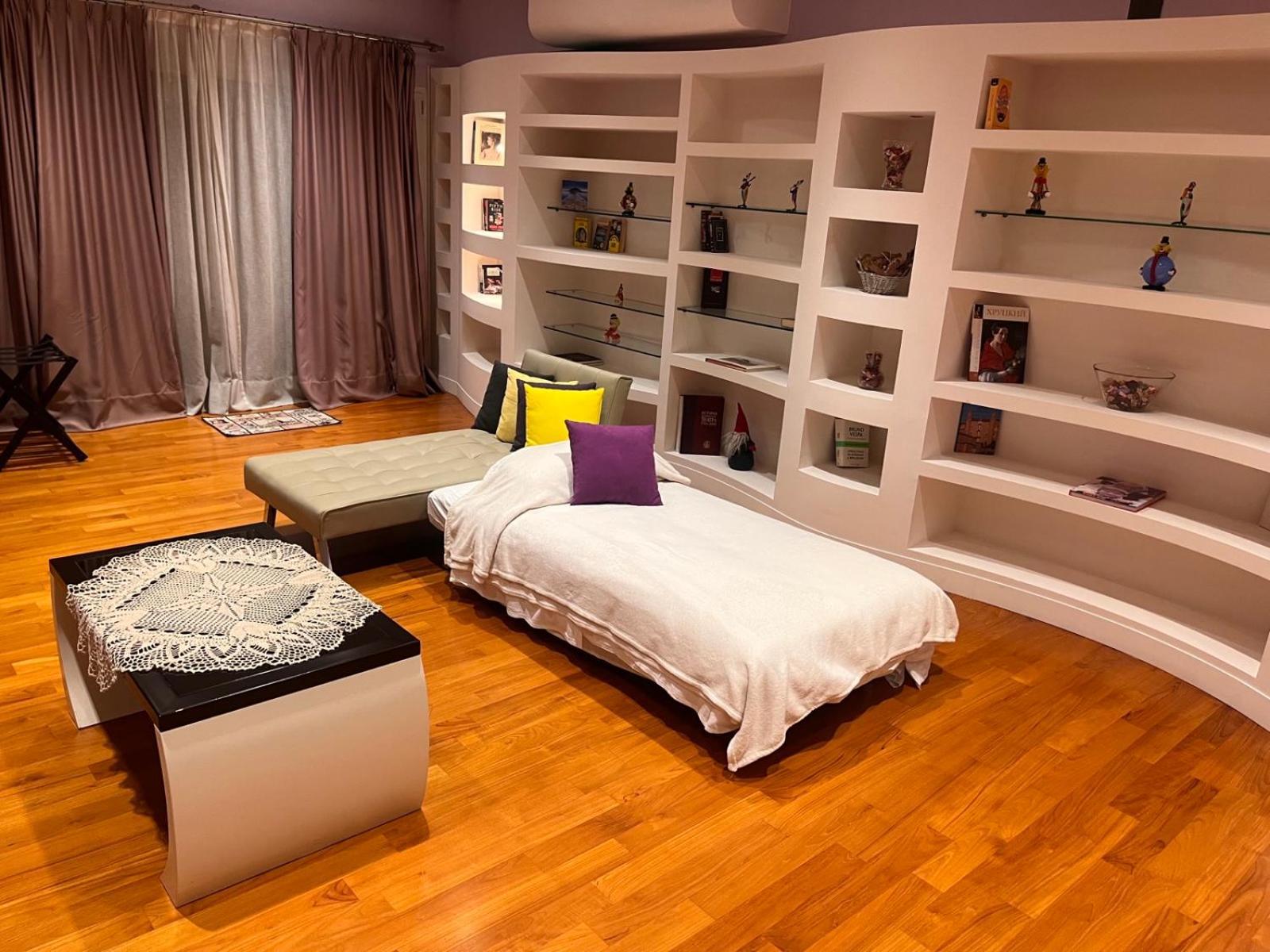 רומא Attico Loft & Rooftop Colosseo מראה חיצוני תמונה